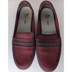 Clarks Women's Shoes Cloudsteppers Red Loafers Slip On Flats Size 8M Memory Foam